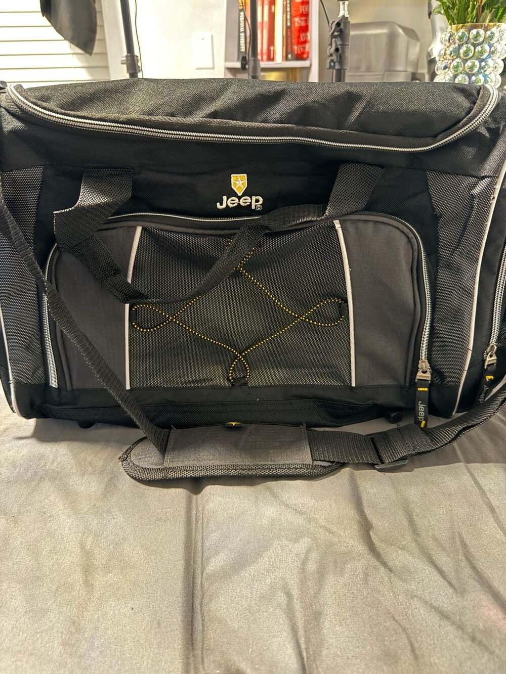 Jeep Black Canvas Duffel Bag Authentic Equipment 3 Zippered Pockets Travel Bag
